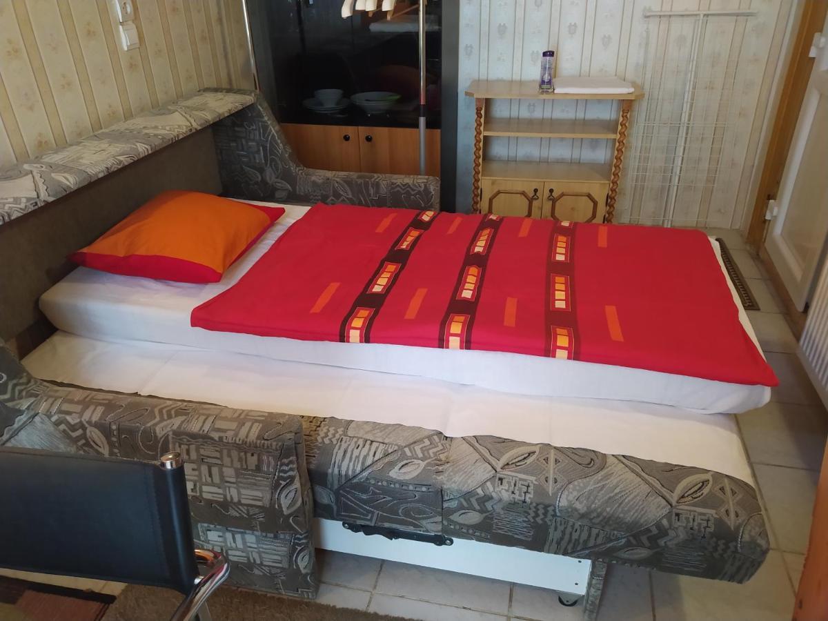 Cuki Apartment บูดาเปสต์ ภายนอก รูปภาพ